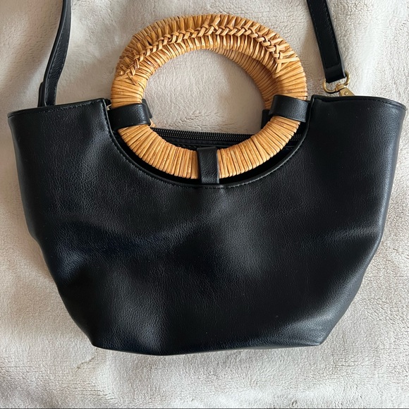 Anthropologie 4-in-1 Black Leather Shoulder Bag - Picture 2 of 4